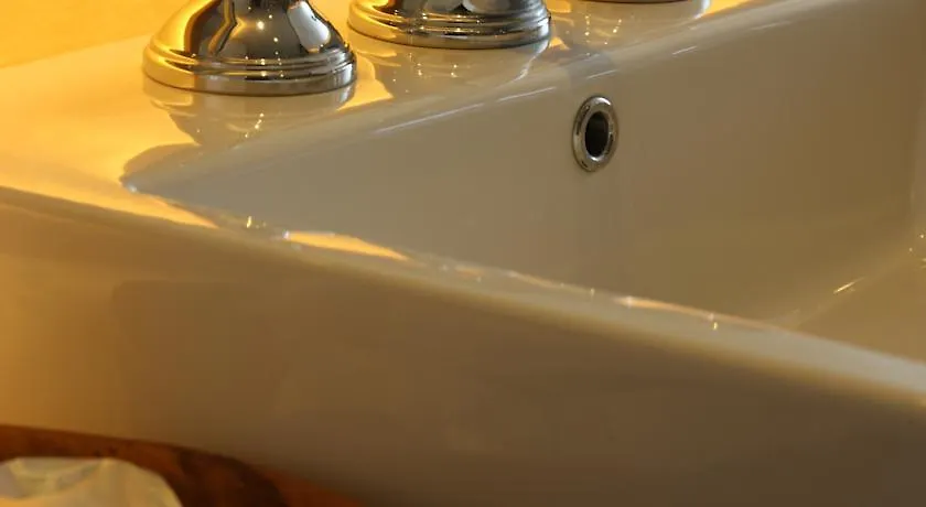 Ossotel Legian Индонезия