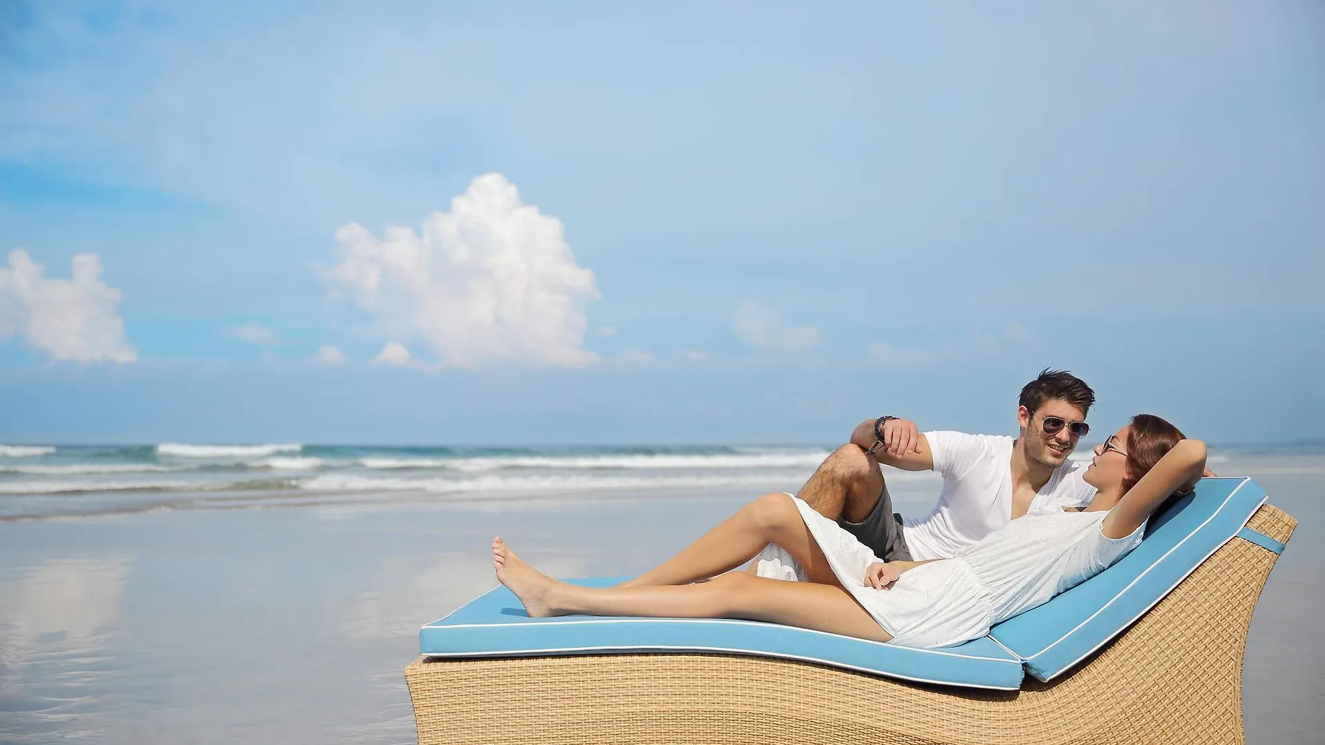 **** Отель Ossotel Legian Индонезия