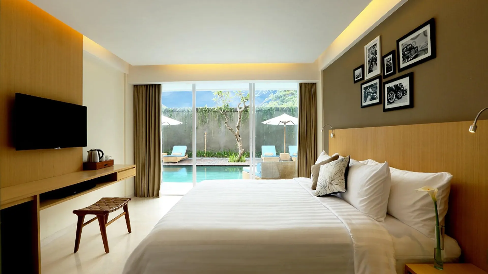 Ossotel Legian 4*, Legian (Bali) Indonesia